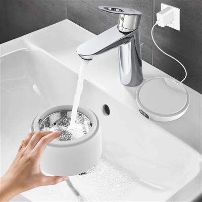 Các chất tẩy rửa siêu âm được sử dụng để làm gì trong nha khoa